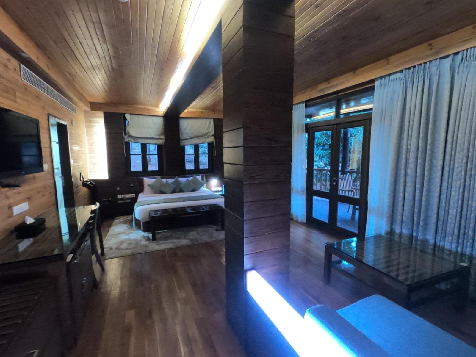 Aamby Valley City Lonavala Eksteriør bilde A room at the hotel
