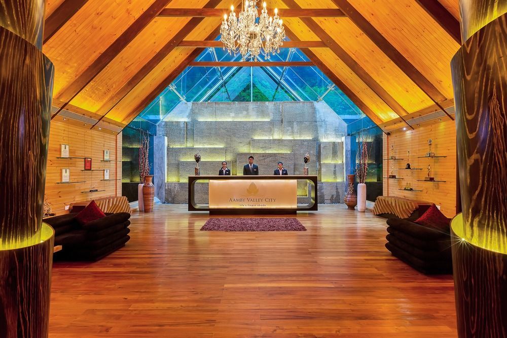 Aamby Valley City Lonavala Eksteriør bilde The lobby of the hotel