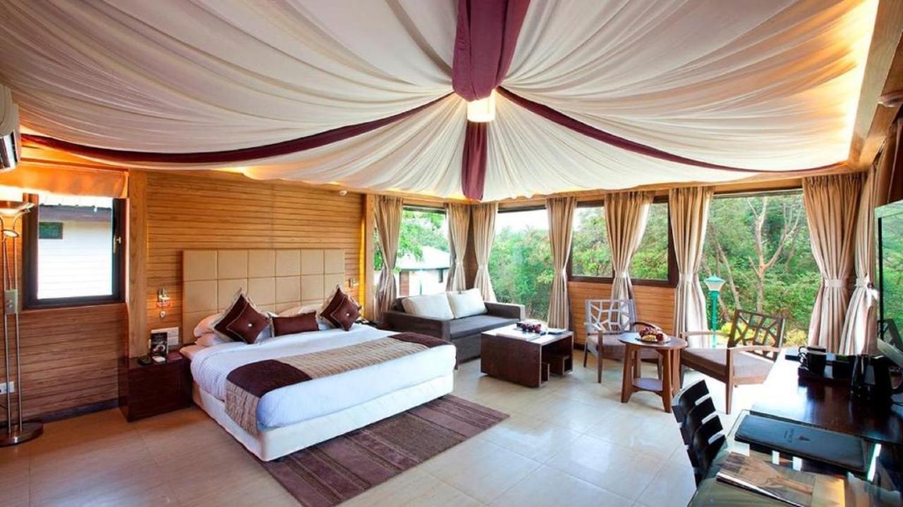 Aamby Valley City Lonavala Eksteriør bilde